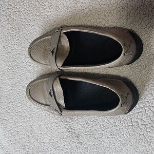 Rockport loafers with leather uppers